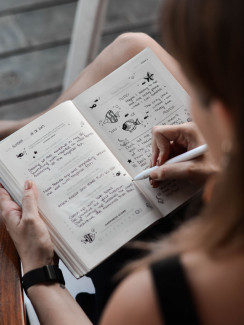 Escrever um diário pode te ajudar a aprender inglês
